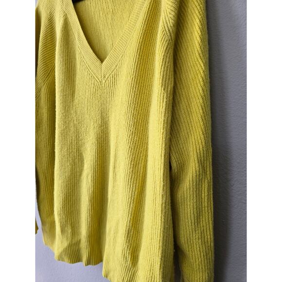 Old Navy XXL Bright Yellow Ribbed V-Neck Sweater Soft Cotton Blend Bold Minimal - Picture 3 of 7